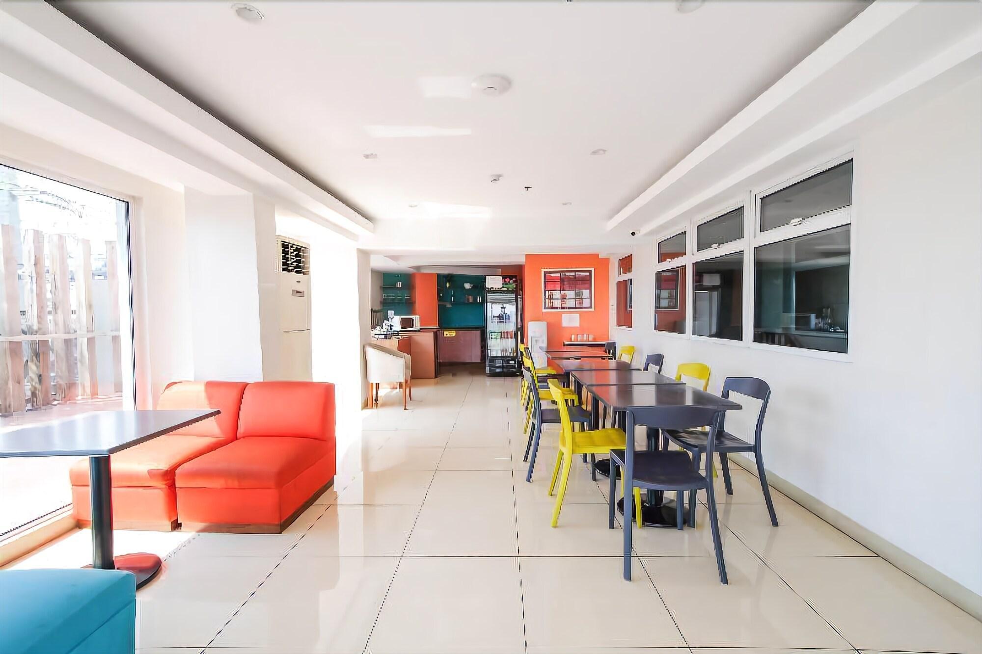 Myspace Hotel @Bgc Pasig City Eksteriør bilde